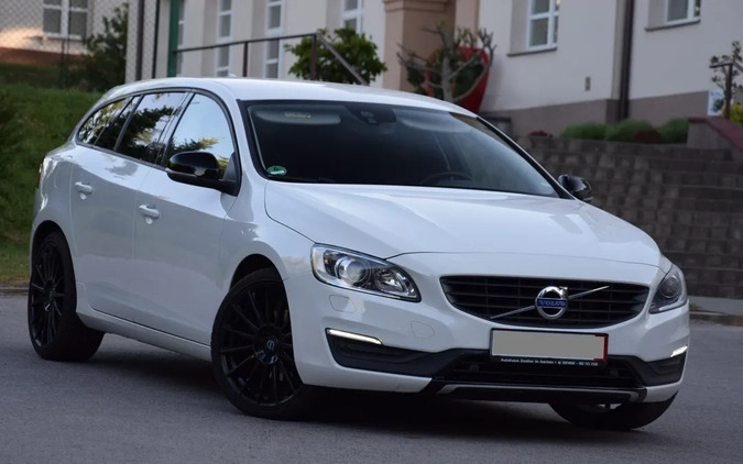 Volvo V60 cena 53900 przebieg: 150000, rok produkcji 2016 z Ryki małe 172